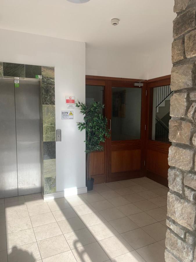 Courthouse View Penthouse 2 Διαμέρισμα Clifden Εξωτερικό φωτογραφία