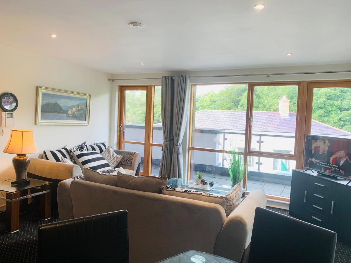 Courthouse View Penthouse 2 Διαμέρισμα Clifden Εξωτερικό φωτογραφία