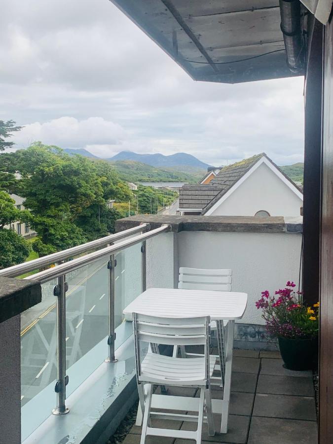 Courthouse View Penthouse 2 Διαμέρισμα Clifden Εξωτερικό φωτογραφία
