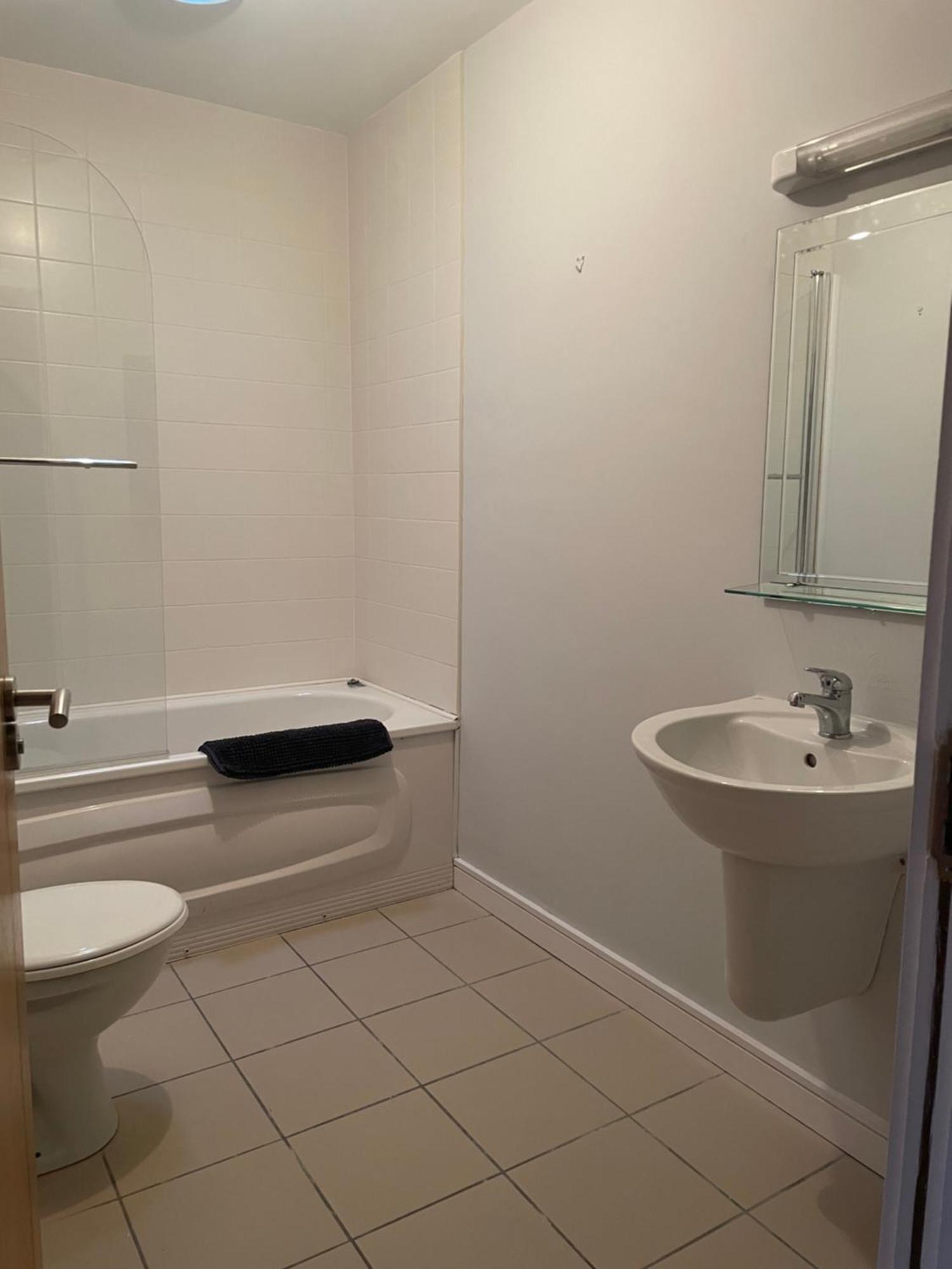 Courthouse View Penthouse 2 Διαμέρισμα Clifden Εξωτερικό φωτογραφία